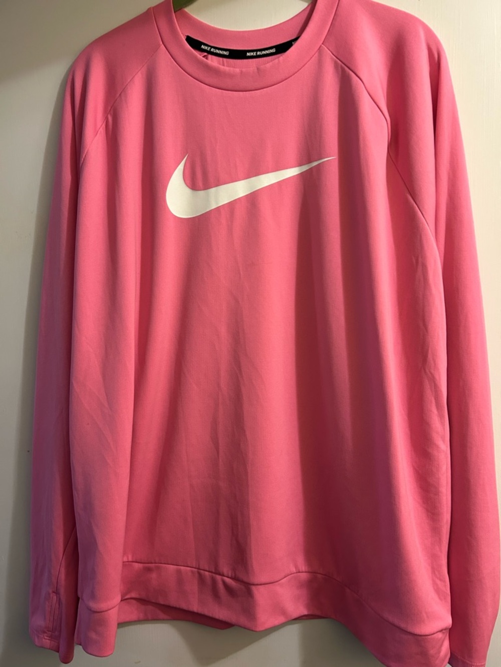 Nike Running Bright Pink Women’s Dri Fit L/S Lt Wt Crewneck Polyester Top, Sz XL